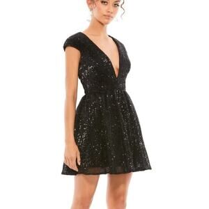 Ieena for Mac Duggal - 26306 Sequin A-Line Short Dress, Black, size 10,  NWT